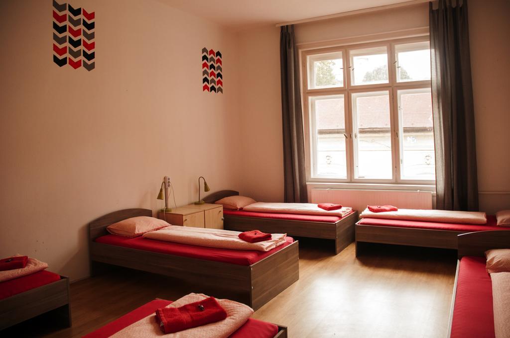 2Night Hostel Budapest Eksteriør billede