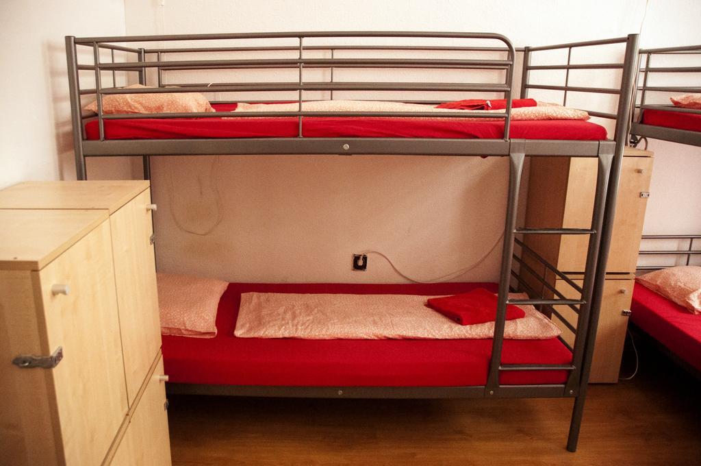 2Night Hostel Budapest Eksteriør billede