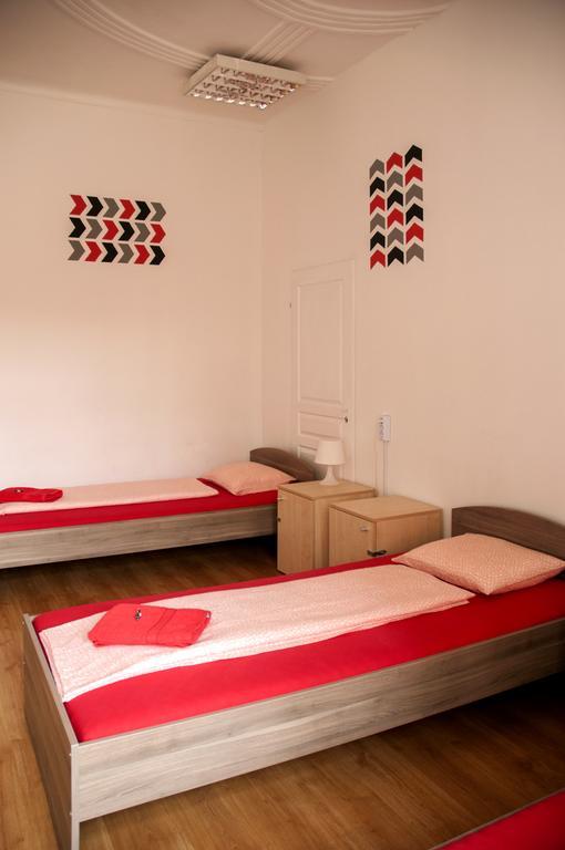 2Night Hostel Budapest Eksteriør billede