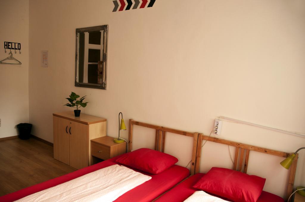 2Night Hostel Budapest Eksteriør billede