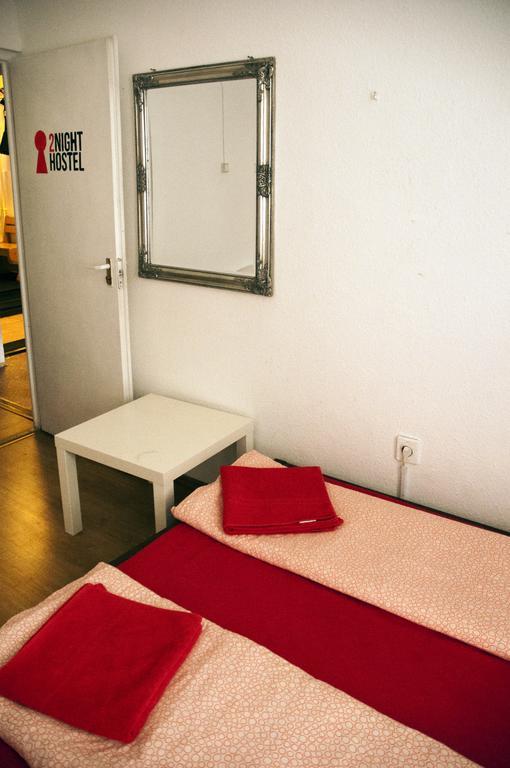 2Night Hostel Budapest Eksteriør billede