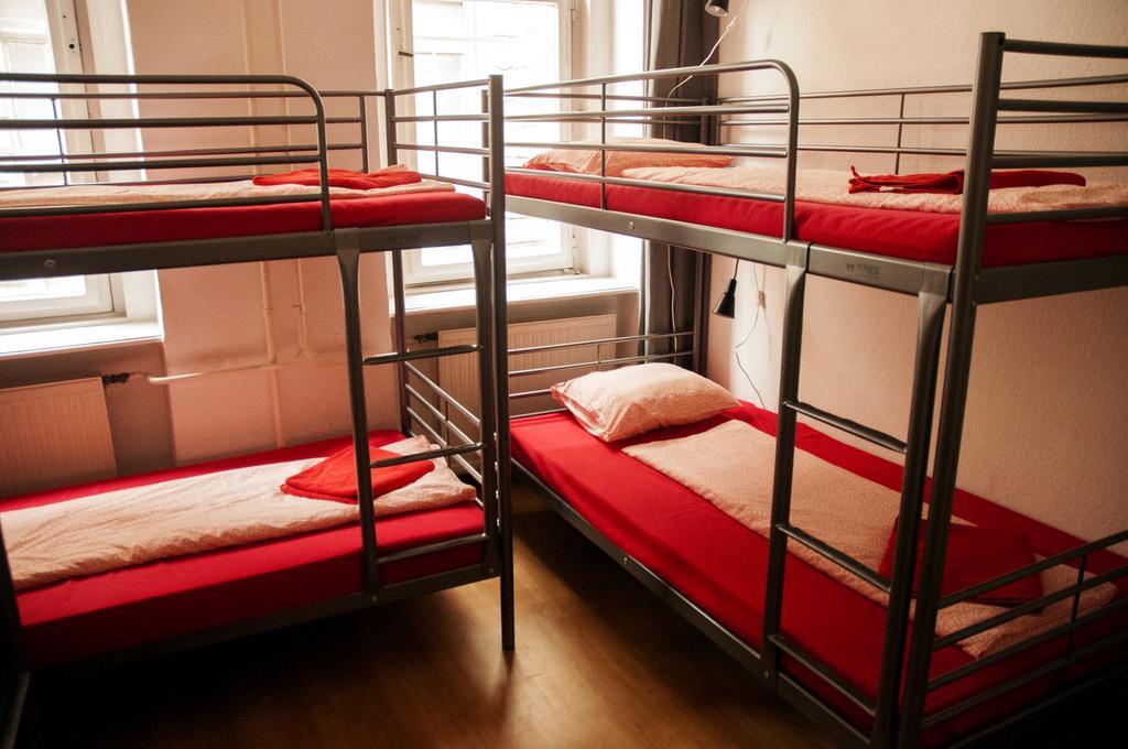 2Night Hostel Budapest Eksteriør billede